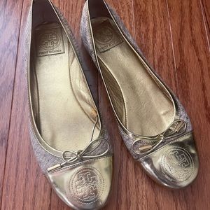 Tory Burch flats